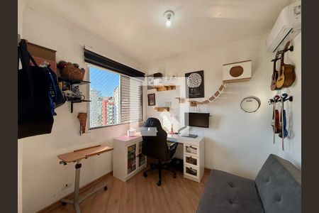 Sala de apartamento à venda com 2 quartos, 84m² em Cidade Monções, São Paulo