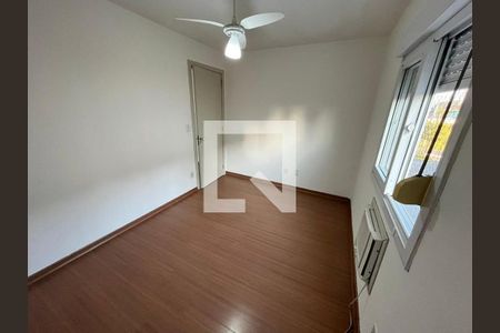 Quarto 1 de apartamento para alugar com 2 quartos, 49m² em Restinga, Porto Alegre