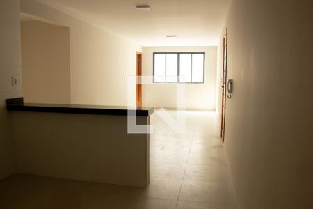 Sala/Cozinha de apartamento para alugar com 2 quartos, 70m² em Jardim Flamboyant, Cabo Frio
