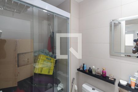 Banheiro de apartamento à venda com 2 quartos, 62m² em Vila Gustavo, São Paulo