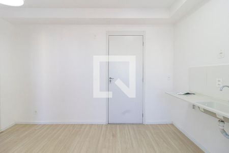 Sala - Cozinha de apartamento para alugar com 1 quarto, 31m² em Jardim Aeroporto, São Paulo