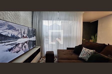 Sala de TV de apartamento à venda com 2 quartos, 102m² em Vila Curuçá, Santo André