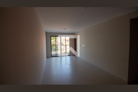Apartamento para alugar com 2 quartos, 70m² em Jardim Flamboyant, Cabo Frio