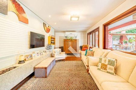 Casa à venda com 4 quartos, 376m² em Residencial Seis (Alphaville), Santana de Parnaíba