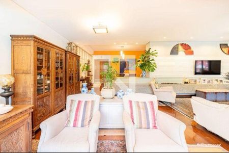 Casa à venda com 4 quartos, 376m² em Residencial Seis (Alphaville), Santana de Parnaíba