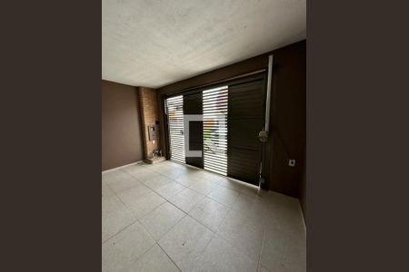 Casa à venda com 2 quartos, 110m² em Setor Industrial, Jundiaí