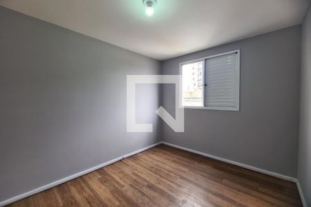 Quarto 1 de apartamento para alugar com 2 quartos, 46m² em Jardim Vila Formosa, São Paulo