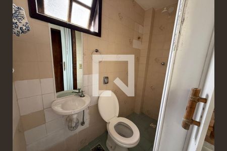 Casa à venda com 3 quartos, 134m² em Piratininga, Niterói