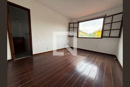 Casa à venda com 3 quartos, 134m² em Piratininga, Niterói