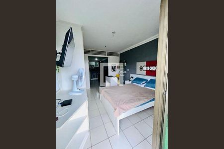 Apartamento à venda com 1 quarto, 60m² em Camboinhas, Niterói