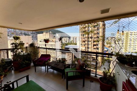 Apartamento para alugar com 3 quartos, 100m² em Botafogo, Rio de Janeiro