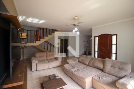 Casa para alugar com 3 quartos, 275m² em Jardim Prestes de Barros, Sorocaba