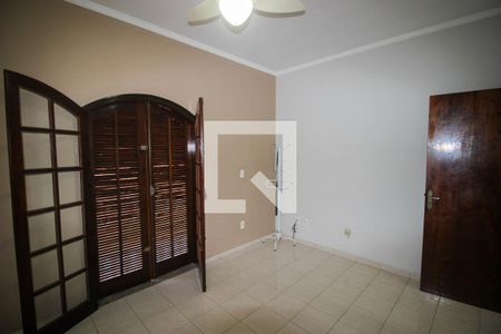Casa para alugar com 3 quartos, 275m² em Jardim Prestes de Barros, Sorocaba