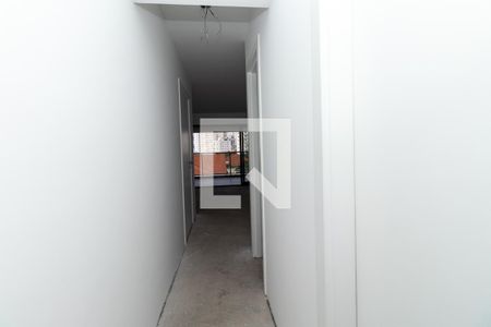 Corredor de apartamento à venda com 3 quartos, 251m² em Vila Romana, São Paulo