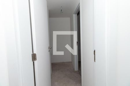 Corredor de apartamento à venda com 3 quartos, 151m² em Água Branca, São Paulo