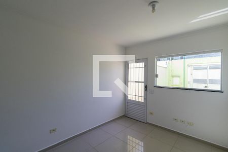 Sala de casa para alugar com 2 quartos, 80m² em Ponte Rasa, São Paulo