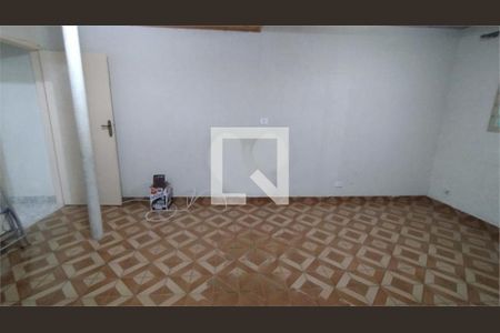 Casa à venda com 2 quartos, 170m² em Jardim Guanhembu, São Paulo