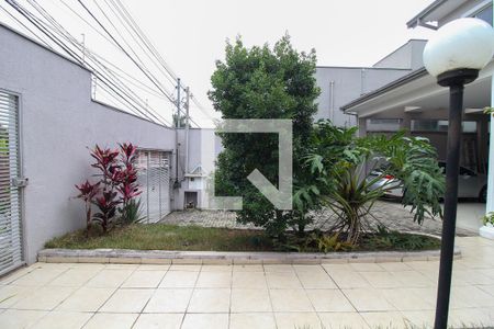 Quintal de casa à venda com 4 quartos, 380m² em Parque dos Principes, São Paulo