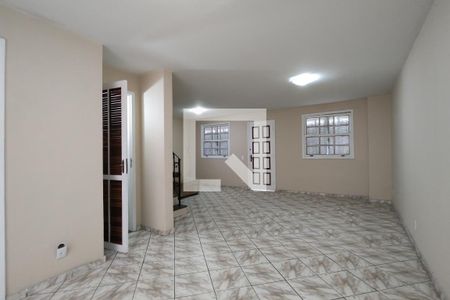 Sala de casa de condomínio à venda com 3 quartos, 110m² em Taquara, Rio de Janeiro