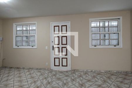 Sala de casa de condomínio à venda com 3 quartos, 110m² em Taquara, Rio de Janeiro