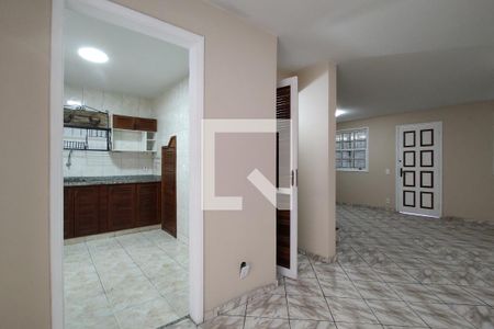 Sala de casa de condomínio à venda com 3 quartos, 110m² em Taquara, Rio de Janeiro