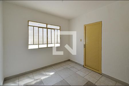 Quarto 2 de casa para alugar com 3 quartos, 100m² em Santa Cruz, Belo Horizonte