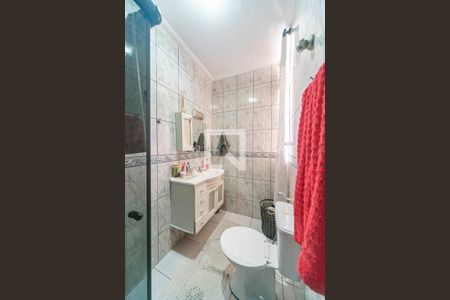 Banheiro Social de casa para alugar com 3 quartos, 150m² em Campestre, Santo André