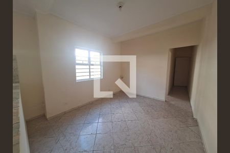 Casa para alugar com 2 quartos, 75m² em Vila Monte Sion, Suzano