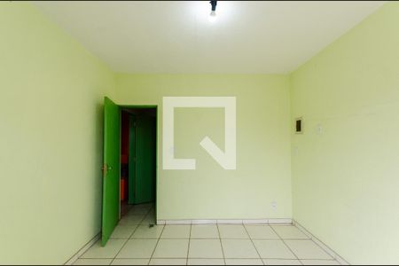 Quarto de casa à venda com 3 quartos, 117m² em Ayrosa, São Paulo