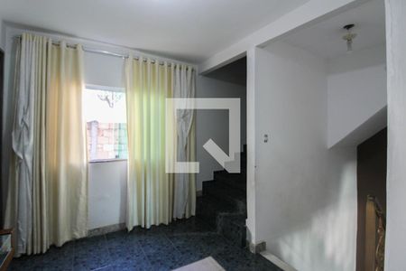 Sala 2 de casa à venda com 2 quartos, 210m² em São João Batista, Belo Horizonte