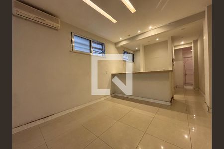 Sala de apartamento à venda com 1 quarto, 50m² em Copacabana, Rio de Janeiro