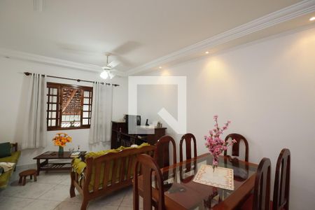 Casa à venda com 3 quartos, 121m² em Vila Irmaos Arnoni, São Paulo