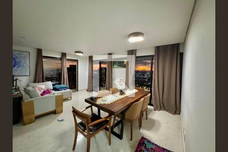 Sala  de apartamento à venda com 3 quartos, 148m² em Santo Amaro, São Paulo