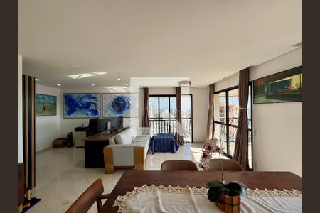 Sala  de apartamento à venda com 3 quartos, 148m² em Santo Amaro, São Paulo