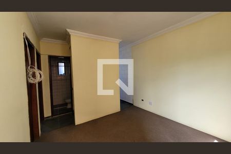 Sala de apartamento para alugar com 2 quartos, 46m² em Jardim Miray, Itaquaquecetuba