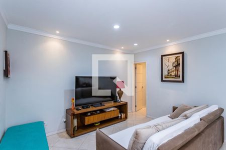Sala de casa para alugar com 4 quartos, 300m² em Vila Pereira Barreto, São Paulo