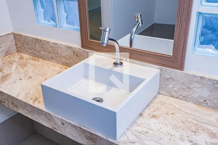 Lavabo de casa para alugar com 4 quartos, 200m² em Vila Pereira Barreto, São Paulo