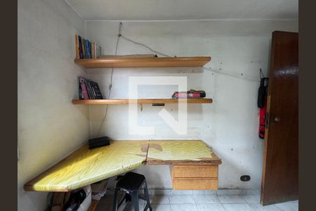 Quarto 1 de apartamento para alugar com 2 quartos, 50m² em Raposo Tavares, São Paulo