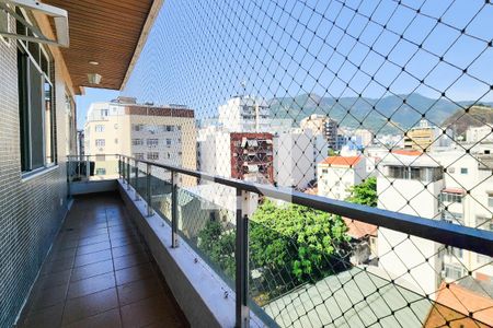 Varanda  de apartamento à venda com 3 quartos, 160m² em Maracanã, Rio de Janeiro