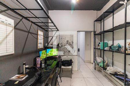 Quarto 1 de apartamento para alugar com 3 quartos, 55m² em Santa Ifigênia, São Paulo