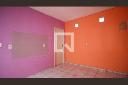 Casa para alugar com 2 quartos, 80m² em Parque Sao Rafael, São Paulo