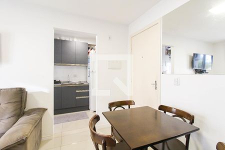 Sala de apartamento para alugar com 2 quartos, 47m² em Igara, Canoas