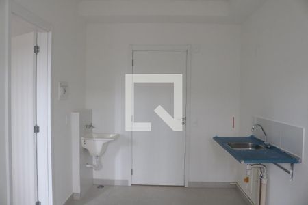 Sala e Cozinha Integrada de apartamento para alugar com 1 quarto, 24m² em Parque Industrial Tomas Edson, São Paulo