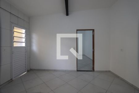 Sala e Cozinha de casa para alugar com 1 quarto, 42m² em Vila Ester, São Paulo