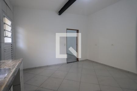 Sala e Cozinha de casa para alugar com 1 quarto, 42m² em Vila Ester, São Paulo