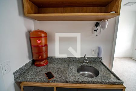 Sala/Cozinha de kitnet/studio para alugar com 1 quarto, 43m² em Butantã, São Paulo