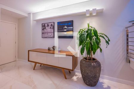 Apartamento à venda com 3 quartos, 203m² em Lourdes, Belo Horizonte