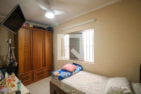 Quarto 2 de casa à venda com 3 quartos, 250m² em Vila Guacuri, Diadema