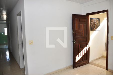 Sala de casa para alugar com 2 quartos, 100m² em Jaraguá, São Paulo
