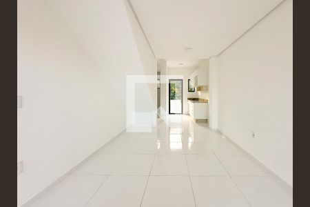 Sala de casa para alugar com 2 quartos, 90m² em Potecas, São José